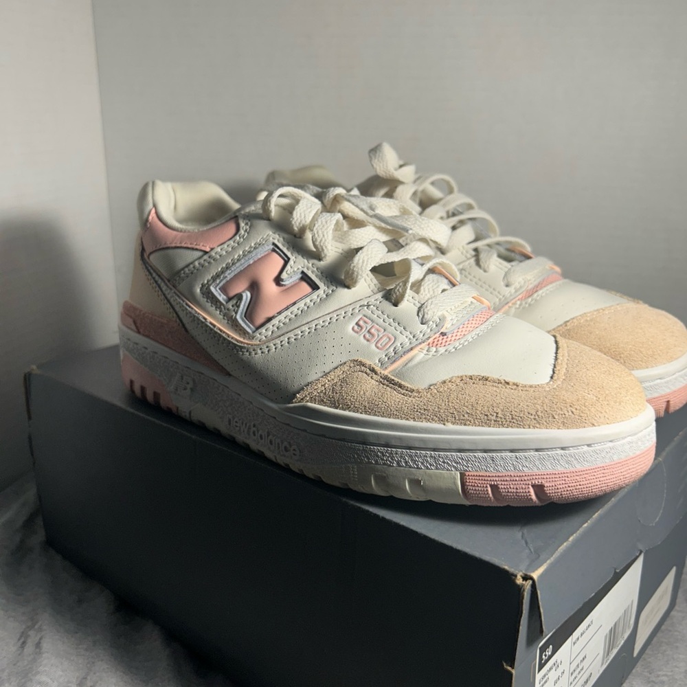 New Balance White and Pink Sneakers - Picture 4 of 8